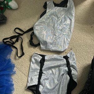 Rave Crop Top & High Waist Booty Shorts